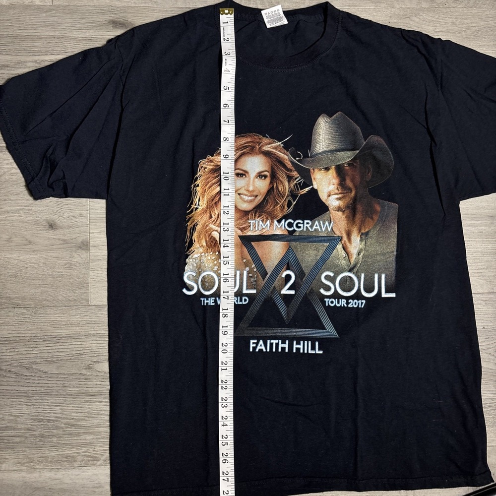 Tim McGraw‎ Faith Hill Soul2Soul Tour 2017 Concert T-Shirt Black Size - Picture 6 of 6